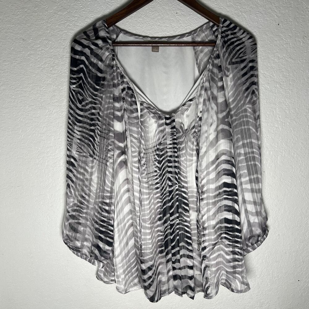 Roz & Ali Women’s L Blouse Lined VNeck Tie Gray Siver Striped Flowy Casual